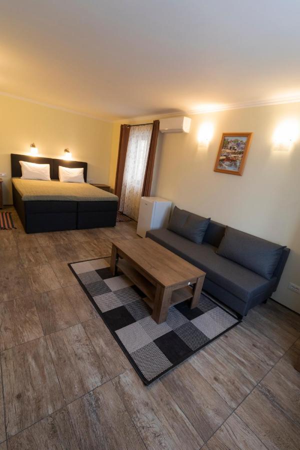 Taverna & Rooms سوتيفان المظهر الخارجي الصورة